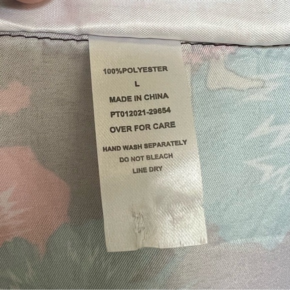 Ace Ventura Hawiian Shirt Men’s Pet Detective Floral Black Yellow Size Large - Picture 3 of 5